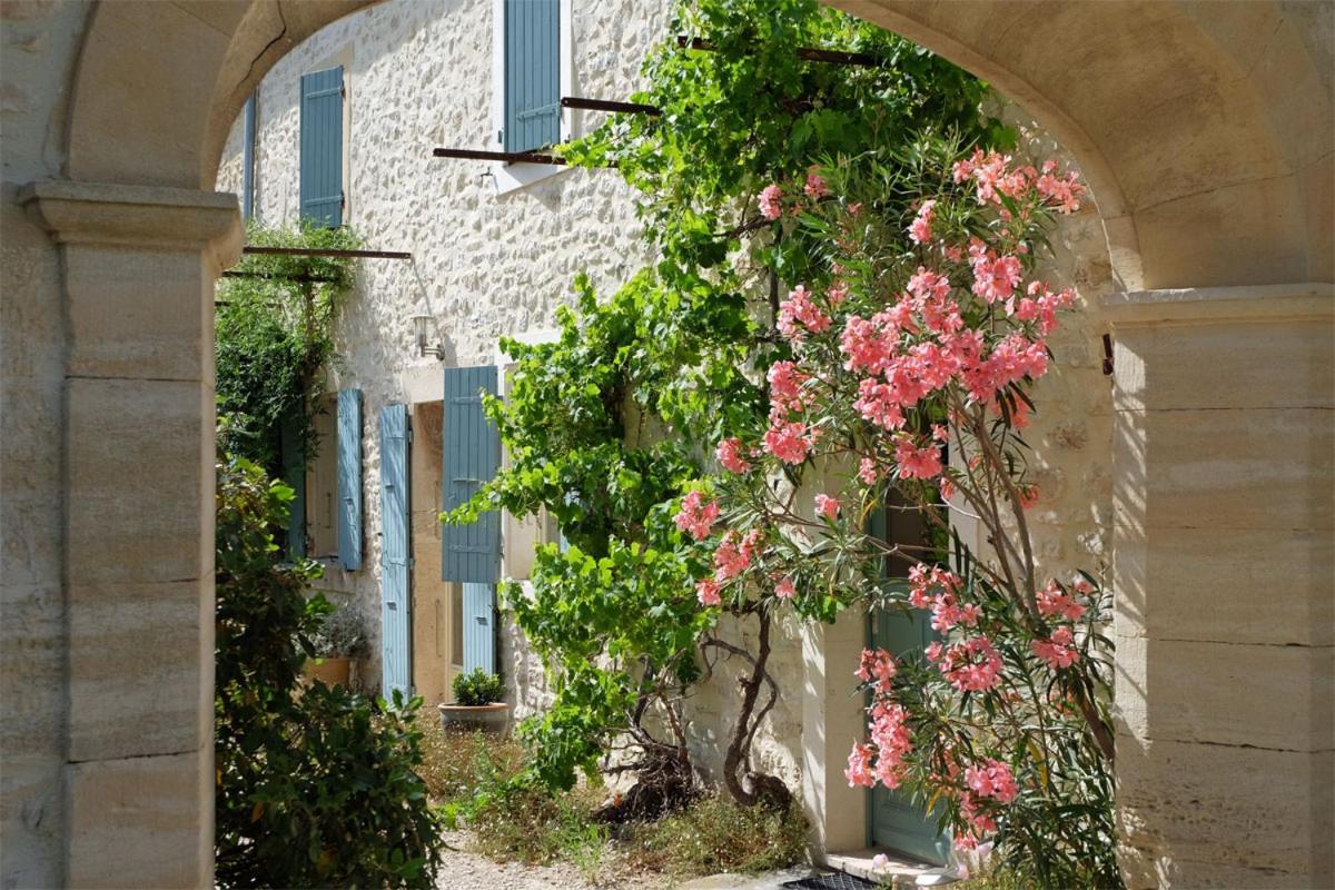 Clos Des 3 Ruisseaux Taulignan Exterior foto